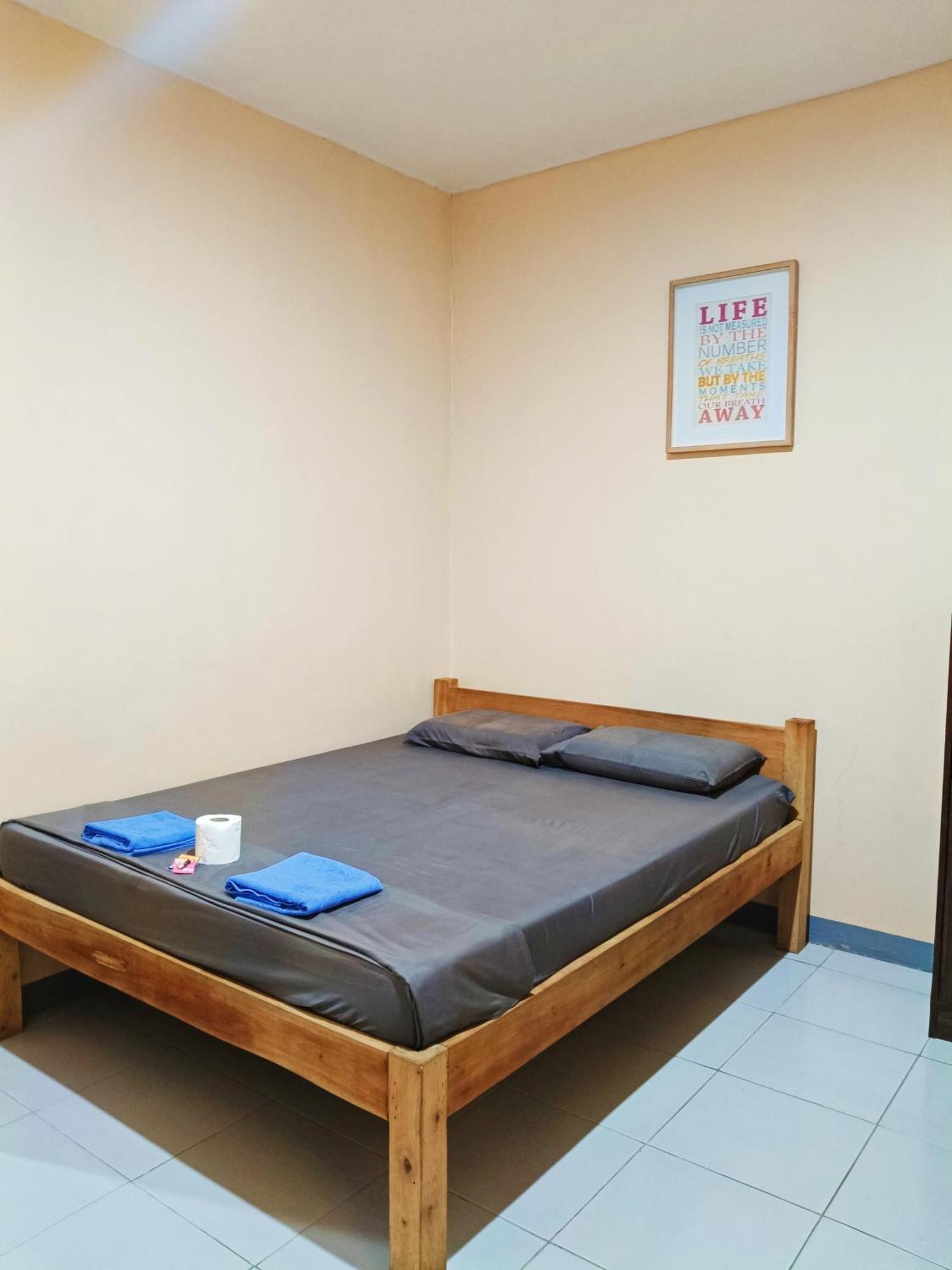 James Homestay Siquijor Oda fotoğraf