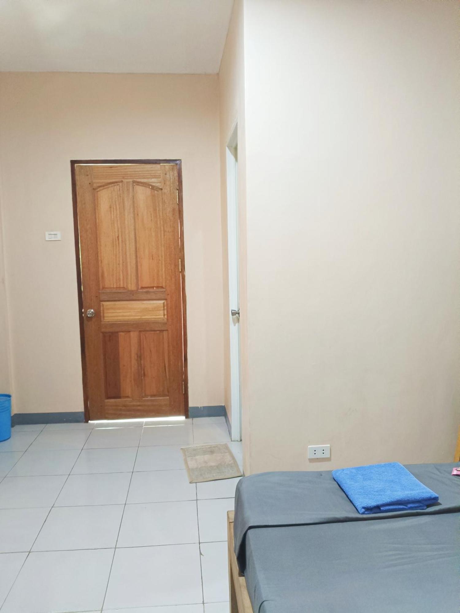 James Homestay Siquijor Oda fotoğraf